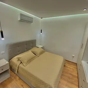 https://apt-studio-at-u-s-embassy.albaniahotels.org
